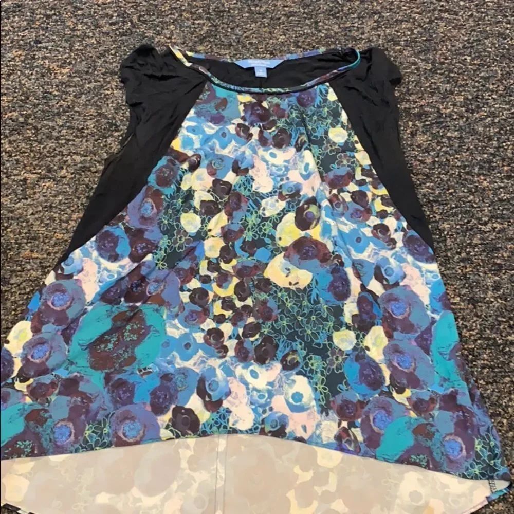 Simply Vera Floral Flowy Sleeveless Top sz. M EUC